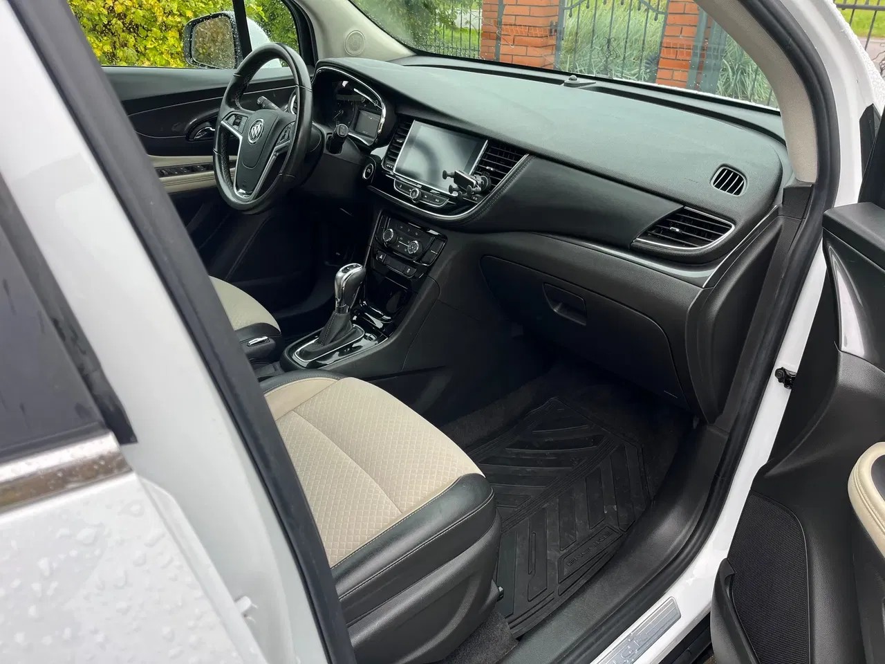 2018 Buick Encore, 58.000 km, Polen — Foto 11 z 11