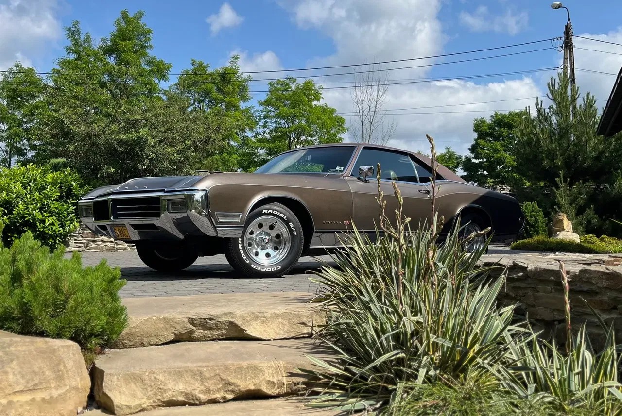 1969 Buick Riviera, 75.000 km, Polen — Foto 1