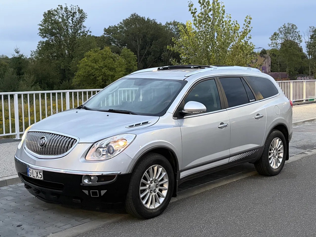 2012 Buick Enclave, 245.000 km, Polen — Foto 1