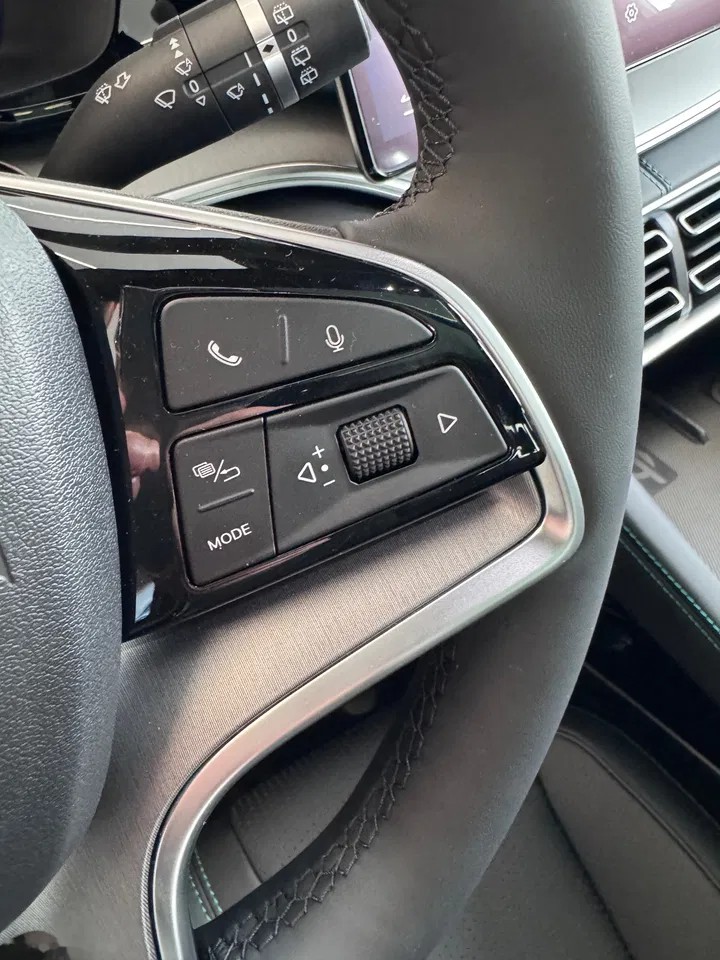 2026 BYD Seal U, 1 km, Polen — Foto 14 z 23