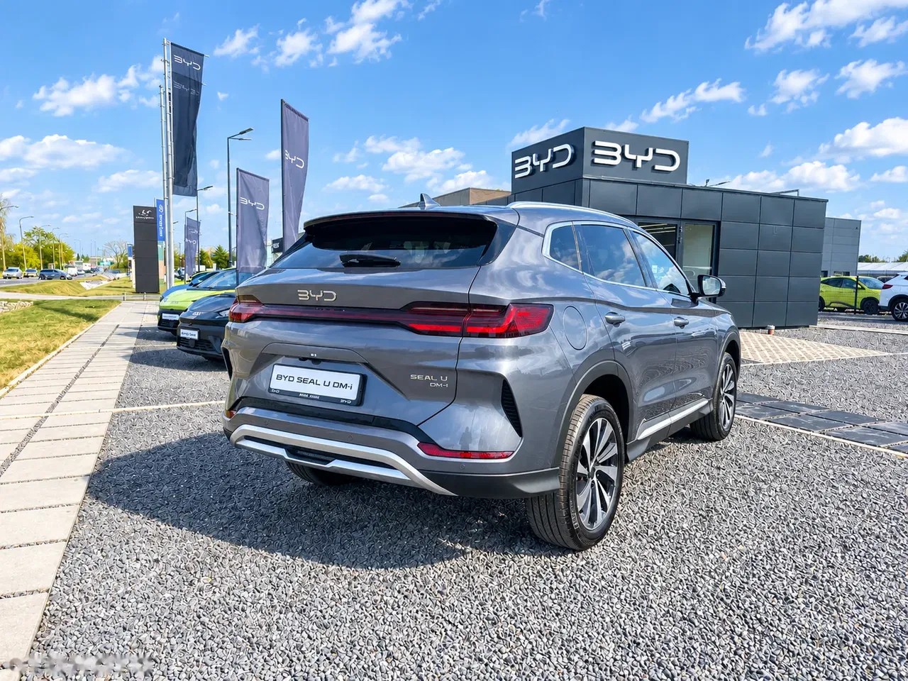 2026 BYD Seal U, 1 km, Polen — Foto 2 z 23