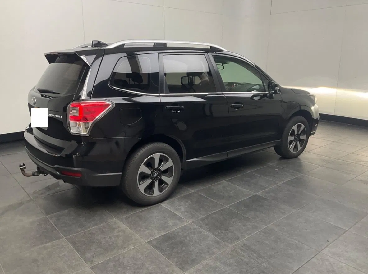2018 Subaru Forester, 171.500 km, Rumänien — Foto 4 z 8