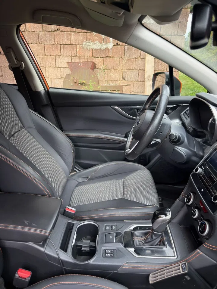2017 Subaru XV, 98.798 km, Rumänien — Foto 9 z 35