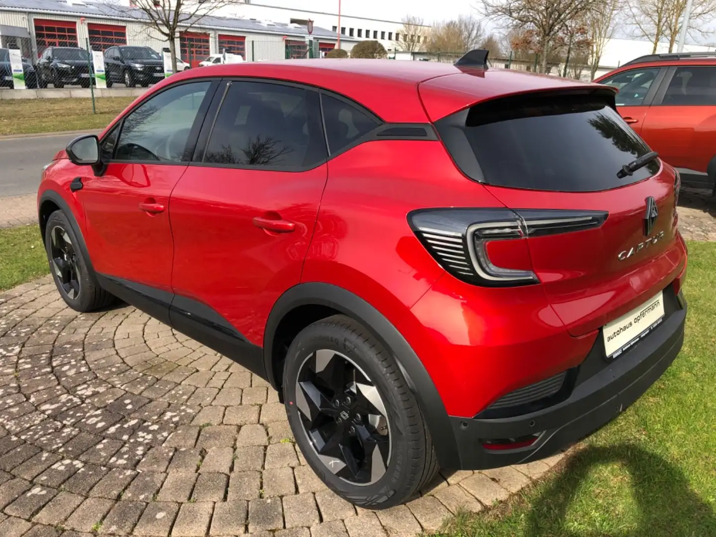 2026 Renault Captur, 3 km, Deutschland — Foto 4 z 12