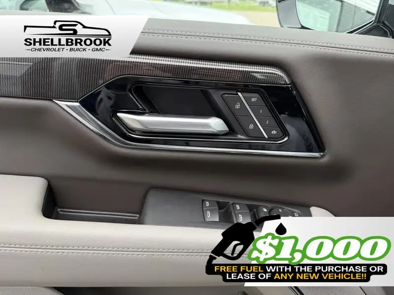 2026 GMC Yukon Elevation, grau, 0 km, Import Kanada — Foto 6 z 12