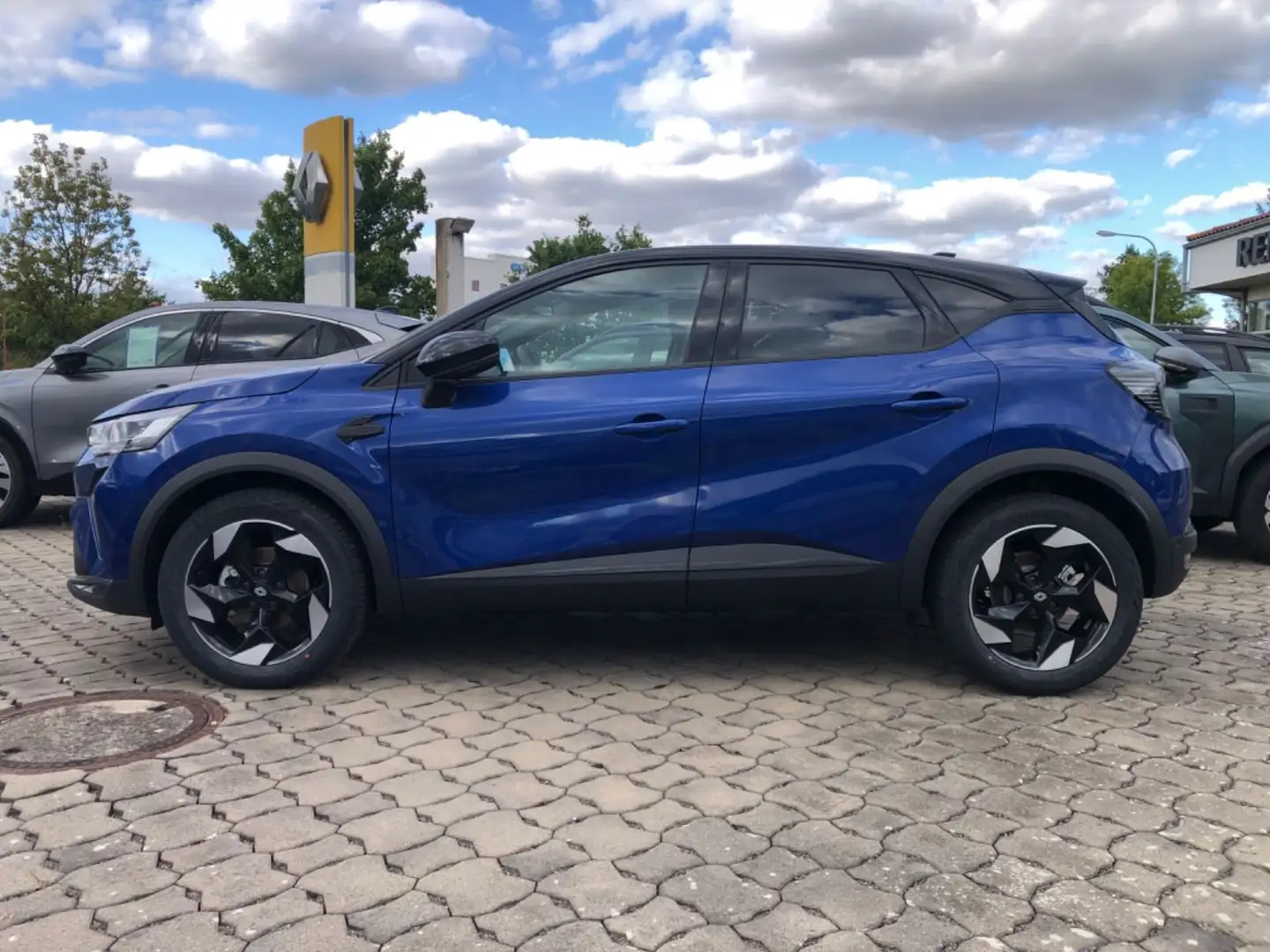 2026 Renault Captur, 3 km, Deutschland — Foto 5 z 12