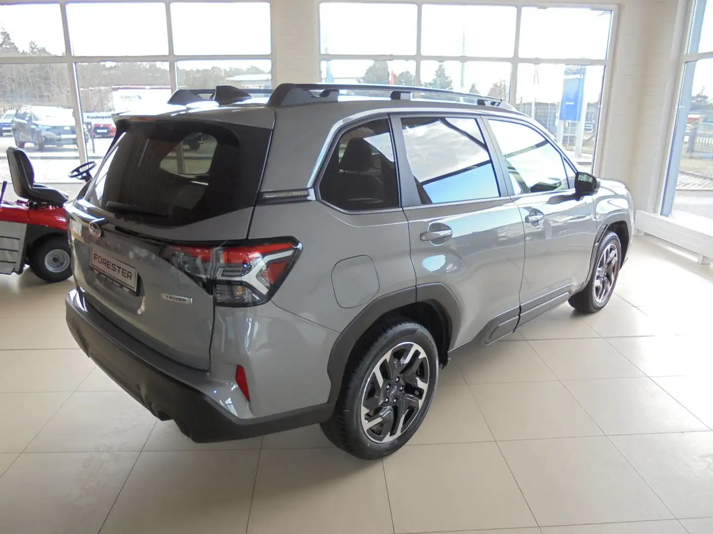 2026 Subaru Forester, 10 km, Deutschland — Foto 3 z 12