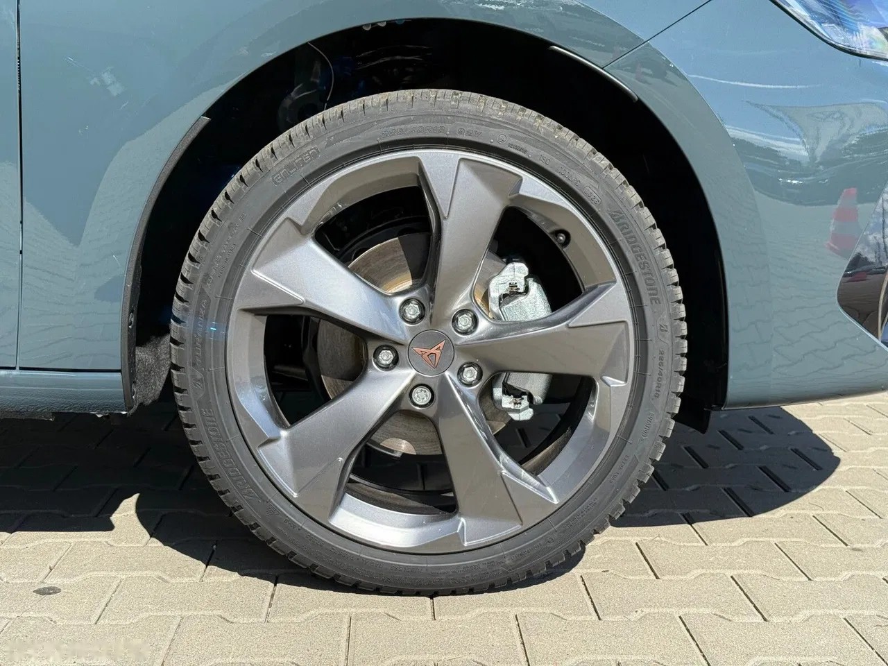 2026 Cupra Leon, 1 km, Polen — Foto 8 z 23