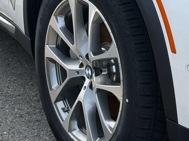 2026 BMW X5, weiß, 90 km, Import Kanada — Foto 5 z 5