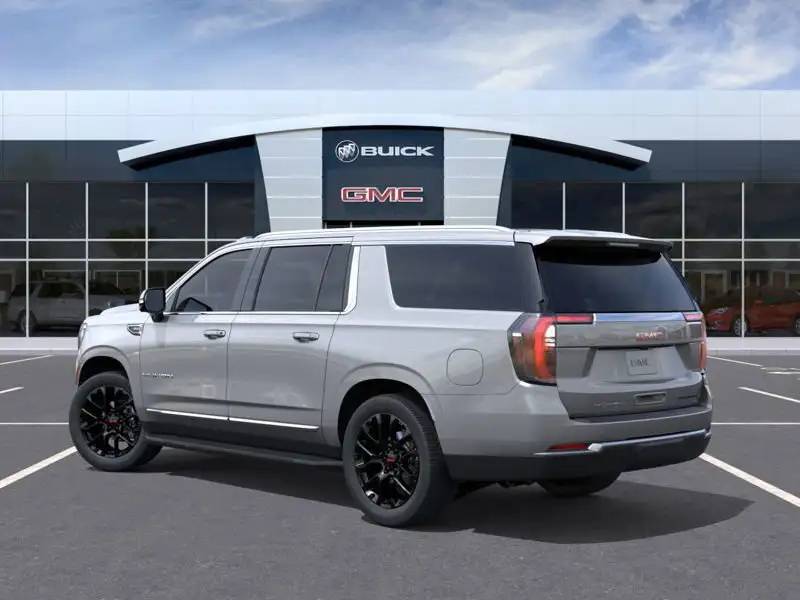 2026 GMC Yukon Elevation, Sterling Metallic, 0 km, Import Kanada — Foto 3 z 6