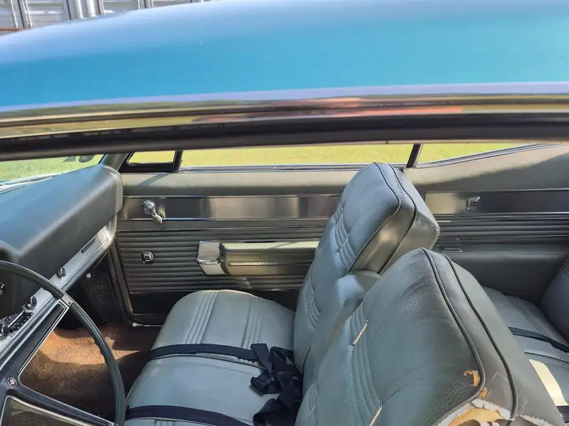 1968 Buick Roadmaster, blau, 12.476 km, Import Kanada — Foto 8 z 10
