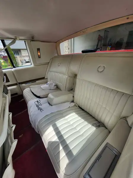 1985 Cadillac Eldorado Continental Kit, rot, 131.000 km, Import Kanada — Foto 6 z 9
