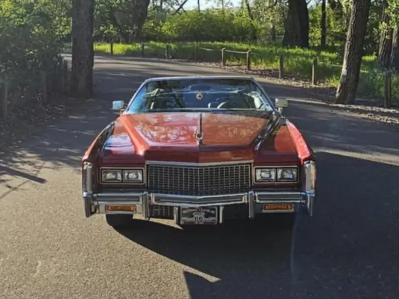 1976 Cadillac Eldorado Convertible, rot, 76.000 km, Import Kanada — Foto 4 z 10