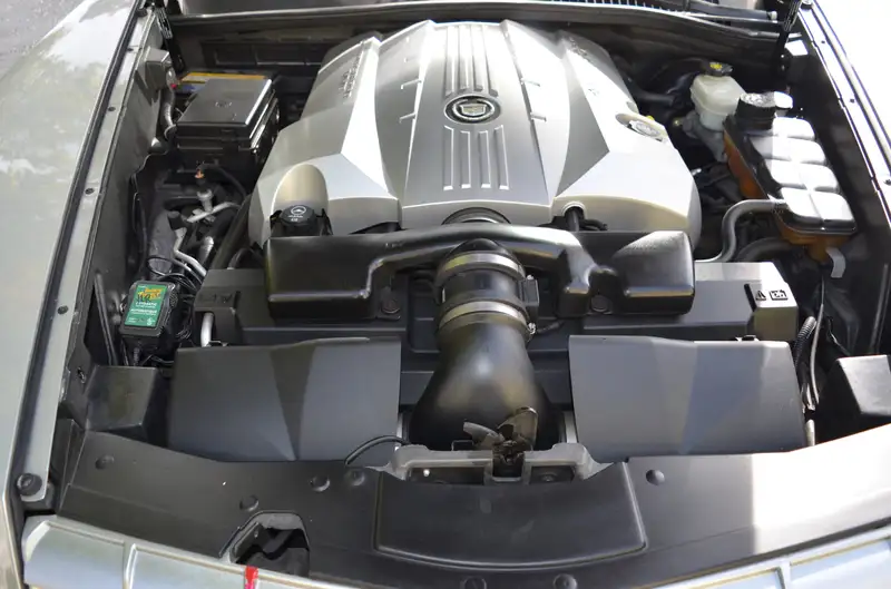 2005 Cadillac XLR, silber, 58.796 km, Import Kanada — Foto 1