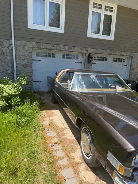 1974 Cadillac Eldorado, braun, 65.000 km, Import Kanada — Foto 2 z 6