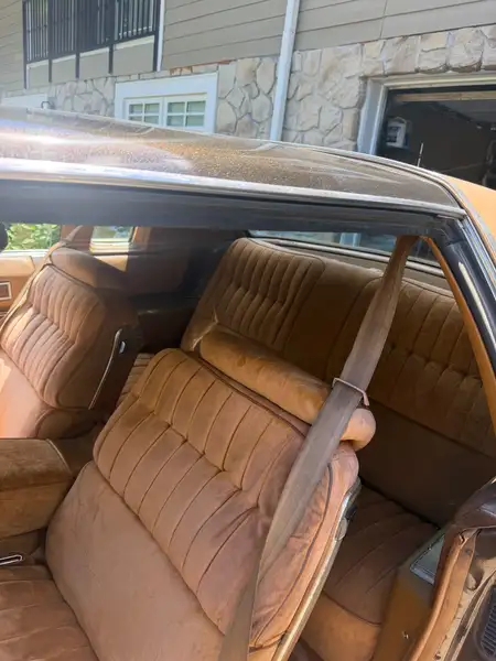 1974 Cadillac Eldorado, braun, 65.000 km, Import Kanada — Foto 6 z 6