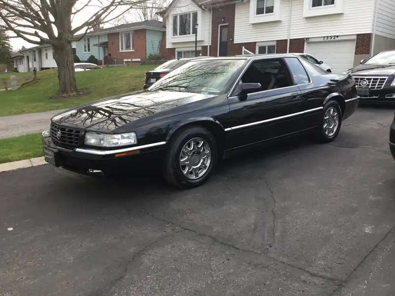 1998 Cadillac Eldorado ETC, schwarz, 62.000 km, Import Kanada — Foto 1