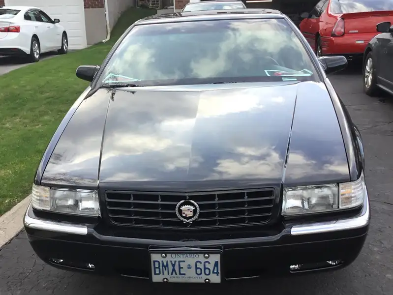 1998 Cadillac Eldorado ETC, schwarz, 62.000 km, Import Kanada — Foto 2 z 8