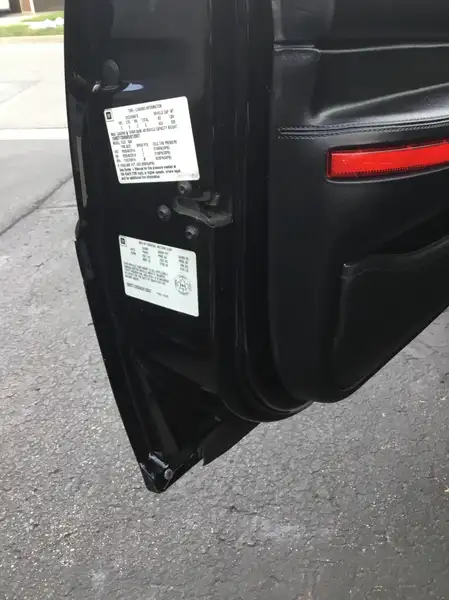 1998 Cadillac Eldorado ETC, schwarz, 62.000 km, Import Kanada — Foto 8 z 8