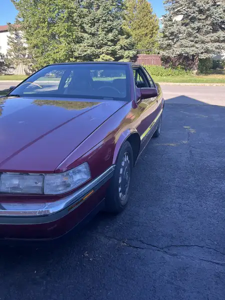 1994 Cadillac Eldorado, rot, 81.261 km, Import Kanada — Foto 3 z 12