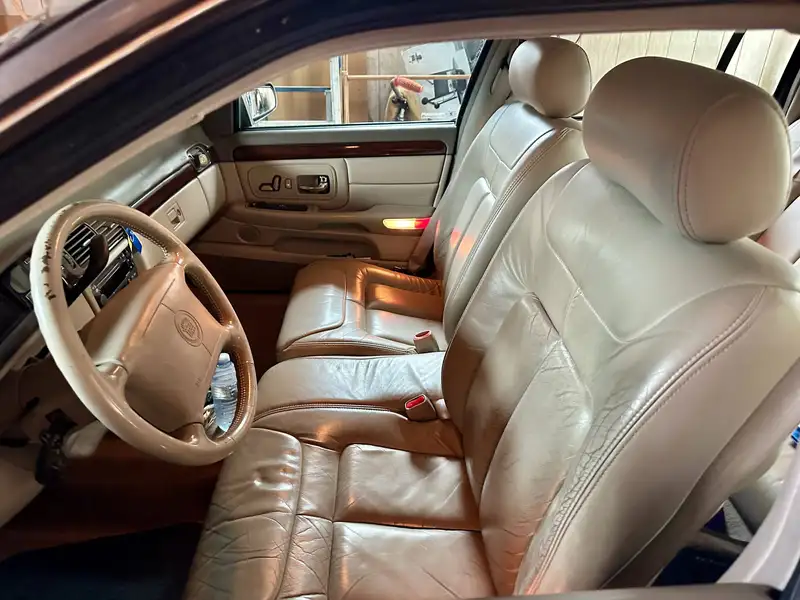 1999 Cadillac Deville d/elegance, grau, 163.000 km, Import Kanada — Foto 5 z 6