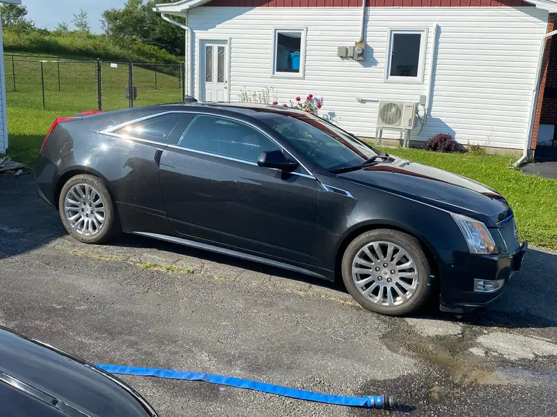 2013 Cadillac CTS Performance, schwarz, 250.000 km, Import Kanada — Foto 1