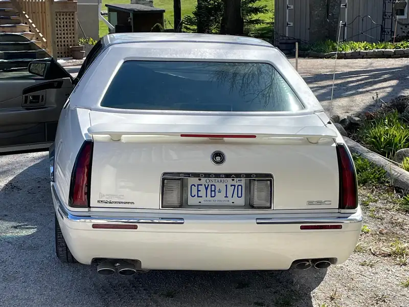 2000 Cadillac Eldorado ESC, weiß, 150.000 km, Import Kanada — Foto 3 z 5
