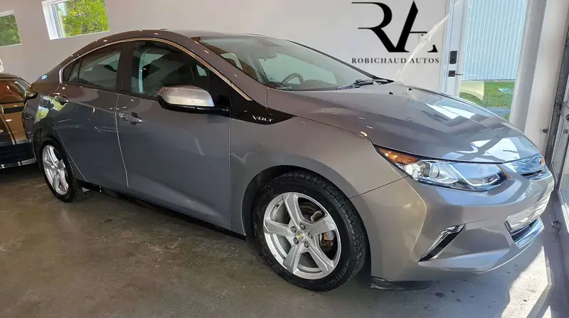 2017 Chevrolet Volt, grau, 131.583 km, Import Kanada — Foto 1