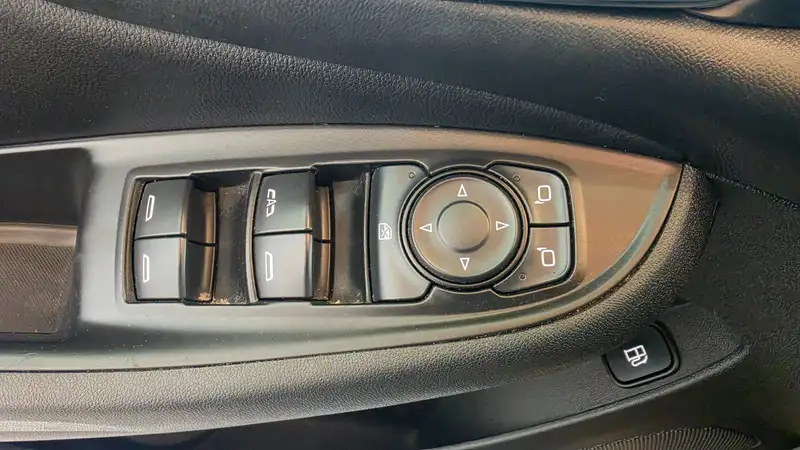 2017 Chevrolet Volt, grau, 131.583 km, Import Kanada — Foto 9 z 12
