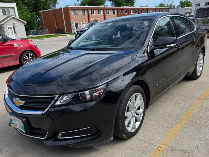 2018 Chevrolet Impala LS, schwarz, 138.500 km, Import Kanada — Foto 2 z 9