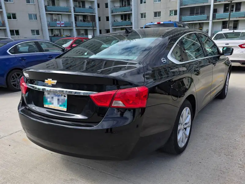 2018 Chevrolet Impala LS, schwarz, 138.500 km, Import Kanada — Foto 3 z 9