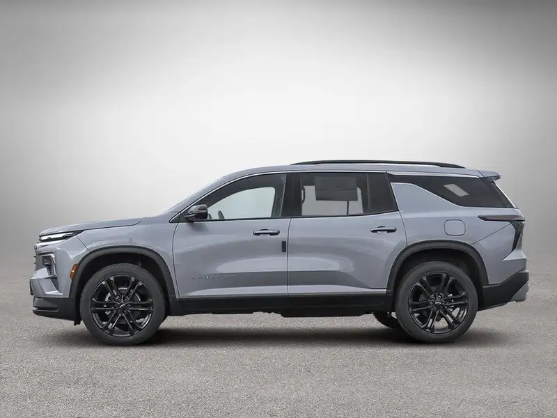 2027 Chevrolet Traverse LT, grau, 250 km, Import Kanada — Foto 3 z 12