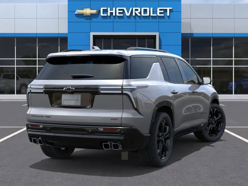 2027 Chevrolet Traverse, grau, 0 km, Import Kanada — Foto 4 z 6