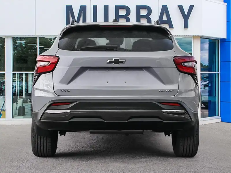 2026 Chevrolet Trax ACTIV, grau, 0 km, Import Kanada — Foto 5 z 8