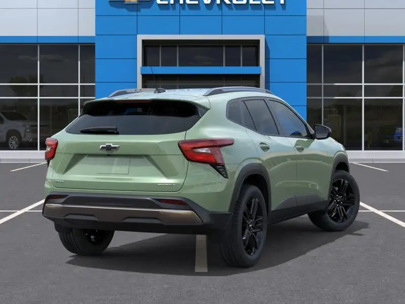 2026 Chevrolet Trax ACTIV, grün, 0 km, Import Kanada — Foto 4 z 6