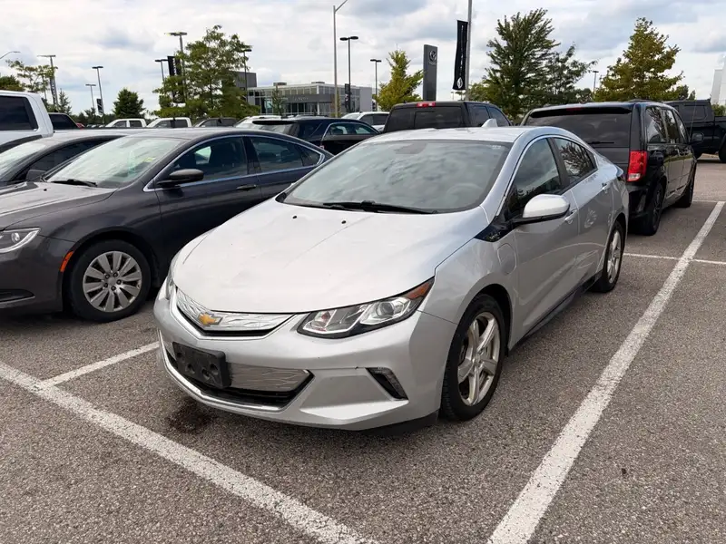 2018 Chevrolet Volt, silber, 199.097 km, Import Kanada — Foto 1 z 6 2018 Chevrolet Volt, silber, 199.097 km, Import Kanada — Foto 1 z 6