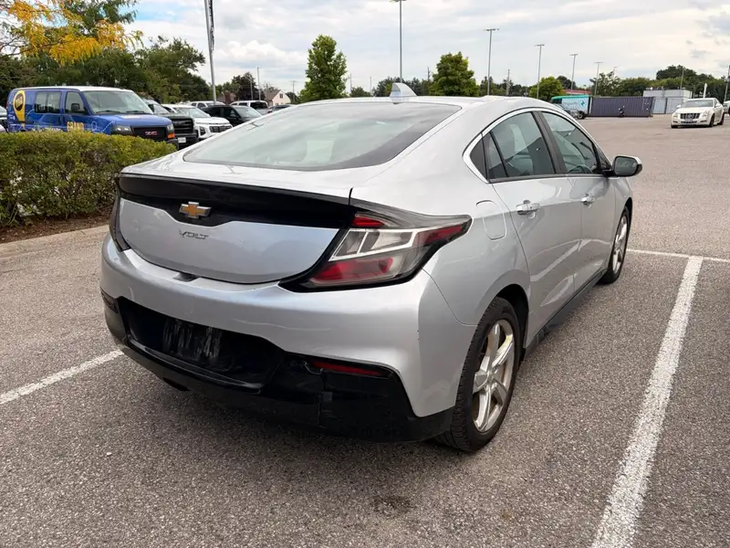 2018 Chevrolet Volt, silber, 199.097 km, Import Kanada — Foto 3 z 6