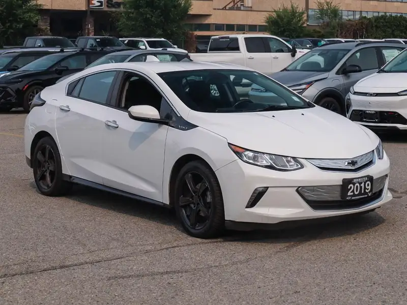 2018 Chevrolet Volt, weiß, 107.308 km, Import Kanada — Foto 3 z 12