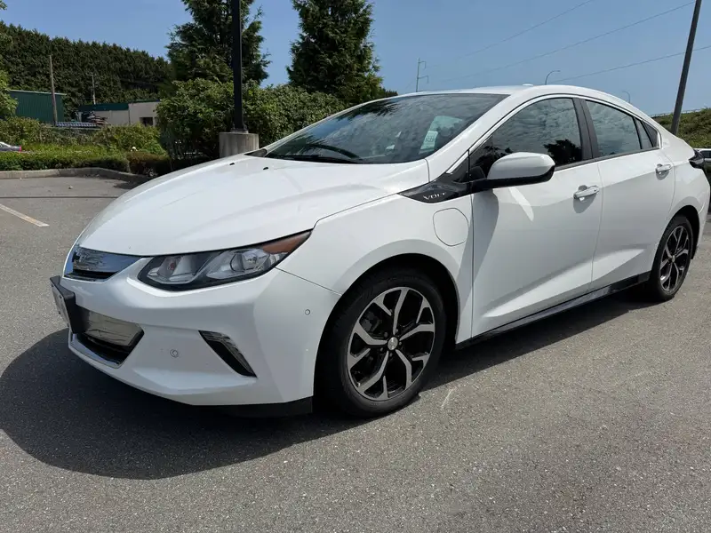 2019 Chevrolet Volt Premier, weiß, 141.000 km, Import Kanada — Foto 1