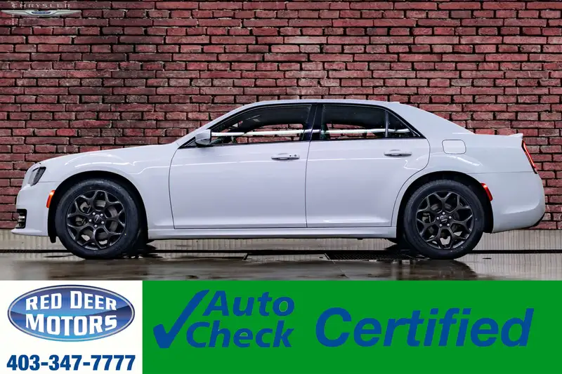 2022 Chrysler 300 300S AWD Leather Roof Nav BCam, weiß, 96.708 km, Import Kanada — Foto 1