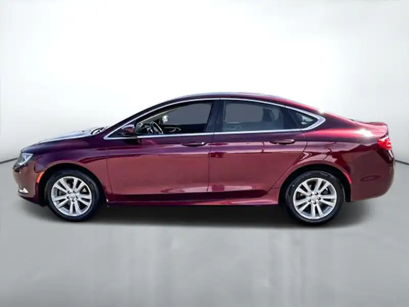 2016 Chrysler 200 LIMITED, rot, 94.399 km, Import Kanada — Foto 4 z 12