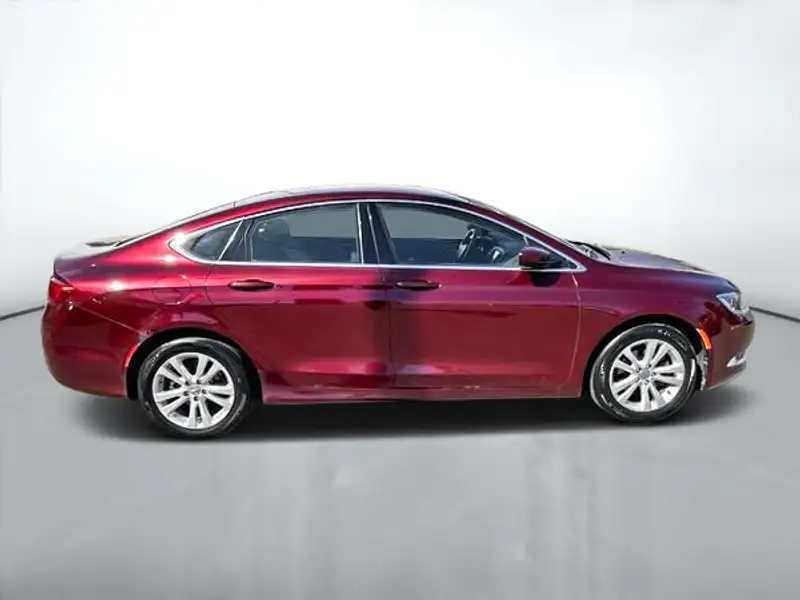2016 Chrysler 200 LIMITED, rot, 94.399 km, Import Kanada — Foto 8 z 12