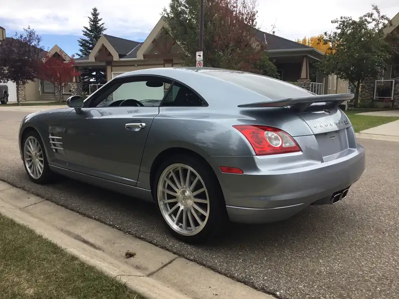 2005 Chrysler Crossfire SRT6, silber, 33.000 km, Import Kanada — Foto 2 z 12