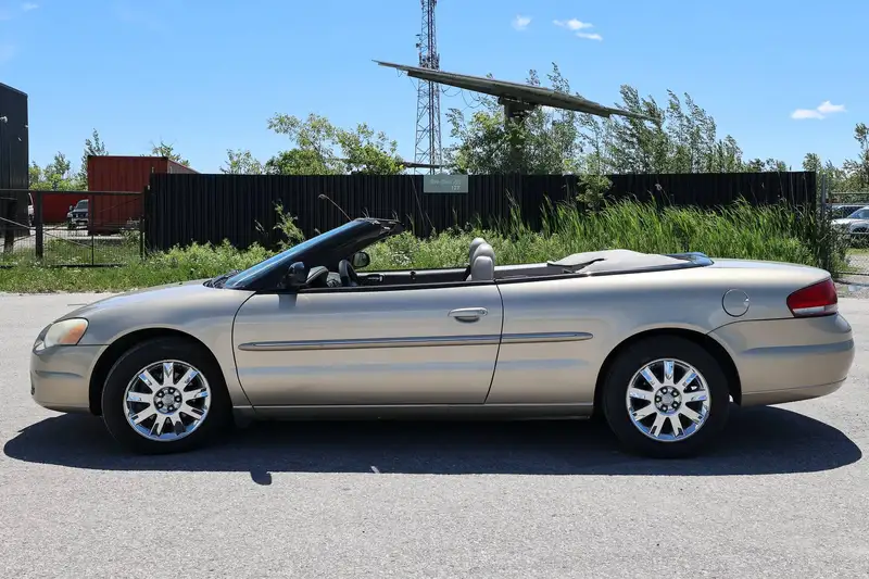 2004 Chrysler Sebring Limited, 135.000 km, Import Kanada — Foto 4 z 12