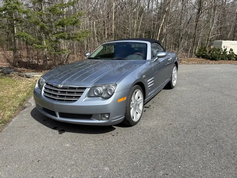 2005 Chrysler Crossfire, silber, 119.244 km, Import Kanada — Foto 1 z 11 2005 Chrysler Crossfire, silber, 119.244 km, Import Kanada — Foto 1 z 11