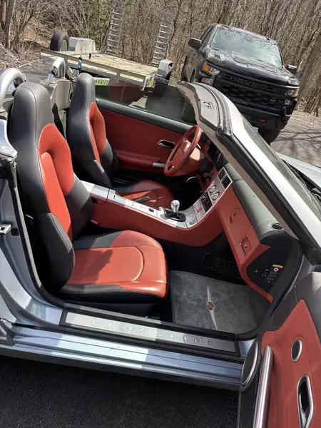 2005 Chrysler Crossfire, silber, 119.244 km, Import Kanada — Foto 7 z 11