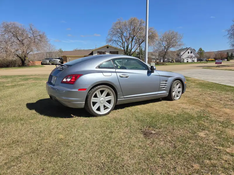 2004 Chrysler Crossfire Coupe, silber, 72.178 km, Import Kanada — Foto 3 z 7