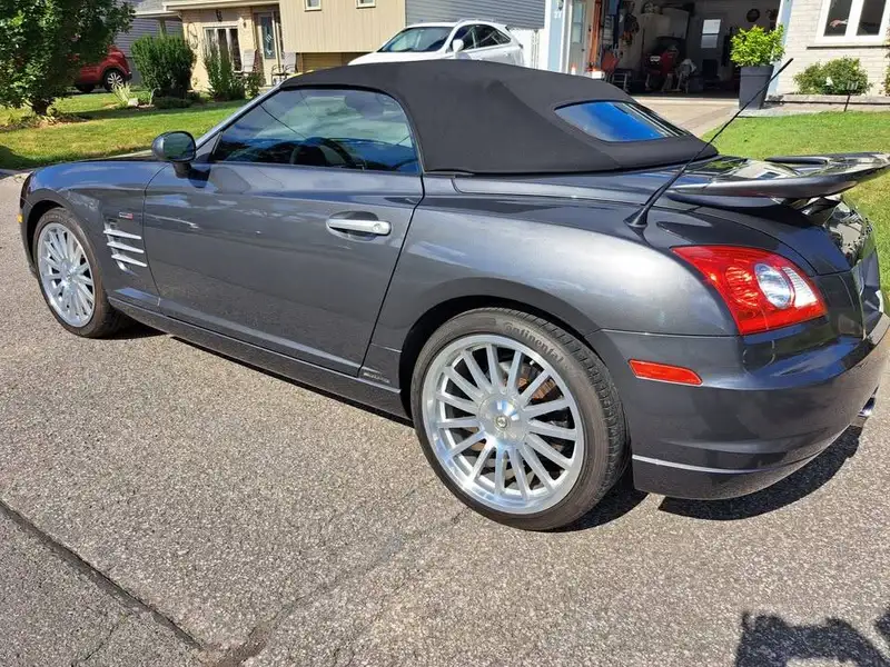 2005 Chrysler Crossfire SRT-6, grau, 61.500 km, Import Kanada — Foto 2 z 12