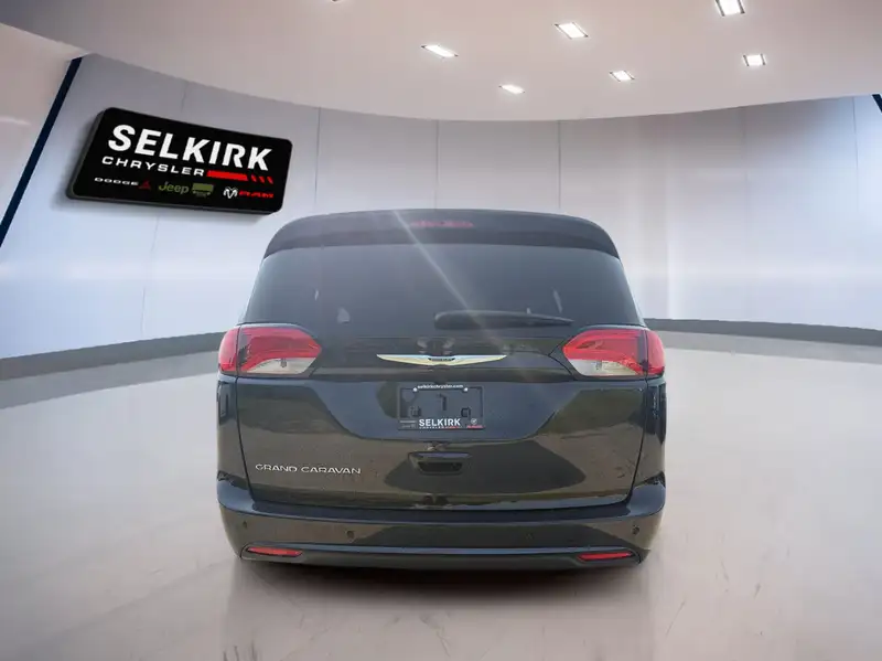 2027 Chrysler Grand Caravan SXT, schwarz, 0 km, Import Kanada — Foto 5 z 12