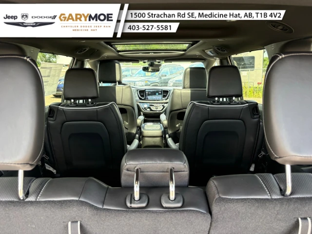 2027 Chrysler Pacifica Limited | Panoramic Sunroof | Navigation | Adapti, weiß, 0 km, Import Kanada — Foto 9 z 20
